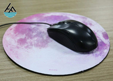 中国 マウス パッド、薄いマウスのマットによってのあたりで印刷されてステッチされるフレーム厚さ2-5のmmの冷却して下さい 工場